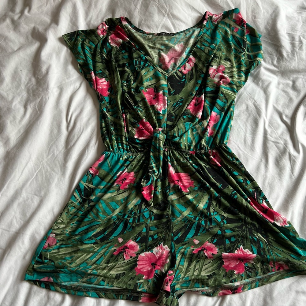 Sweet Claire Romper | M